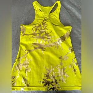 Cynthia Rowley sports Tank Yellow Gold Size Small zipper pocket